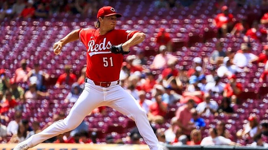 Reds' Brady Singer eager to rekindle magic vs. new-look Giants