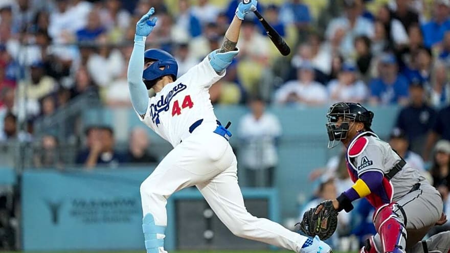 Dodgers open latest title defense with rout of D-backs
