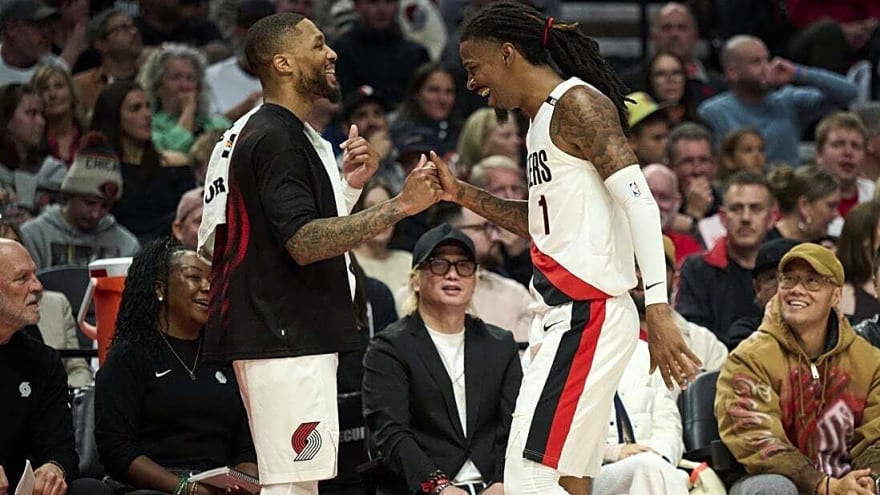 Fresh off dominant debut, revamped Blazers face Kings