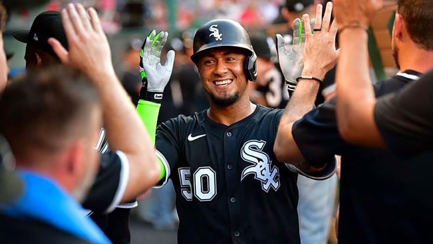 White Sox hit four home runs in win over Angels