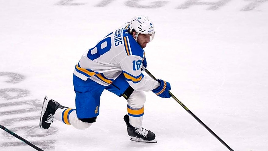 Blues, Kings look to make up playoff ground against each other