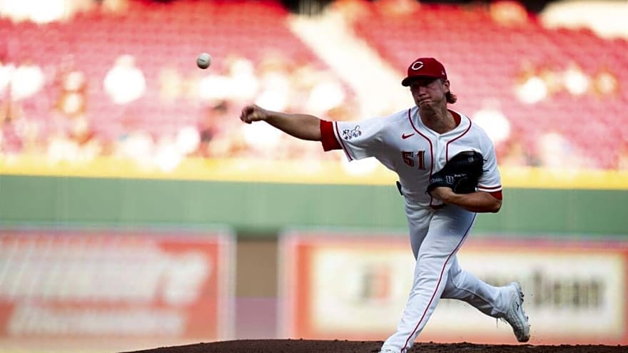 Reds' Brady Singer eager to regain form vs. Marlins