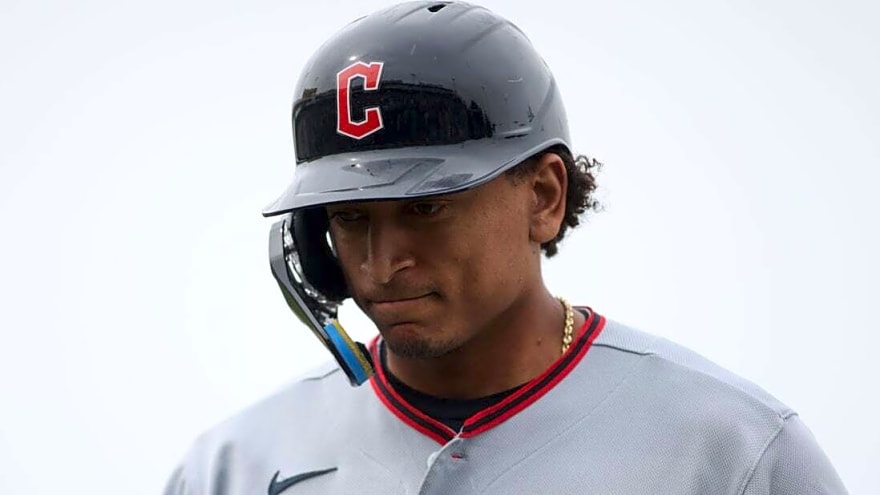 Bo Naylor, Guardians fend off Royals for series split