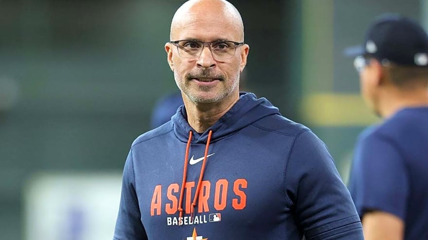 Report: Mariners considering Astros' Joe Espada for manager job