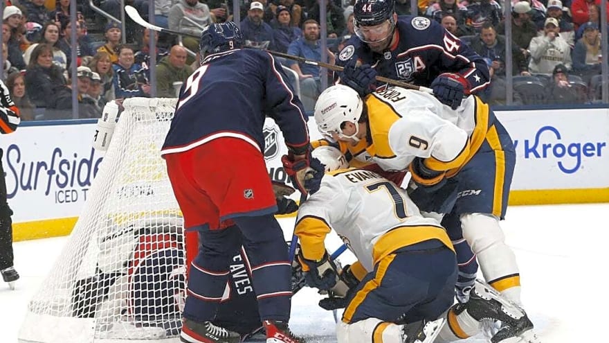 Blue Jackets score twice in third, rally past fading Predators