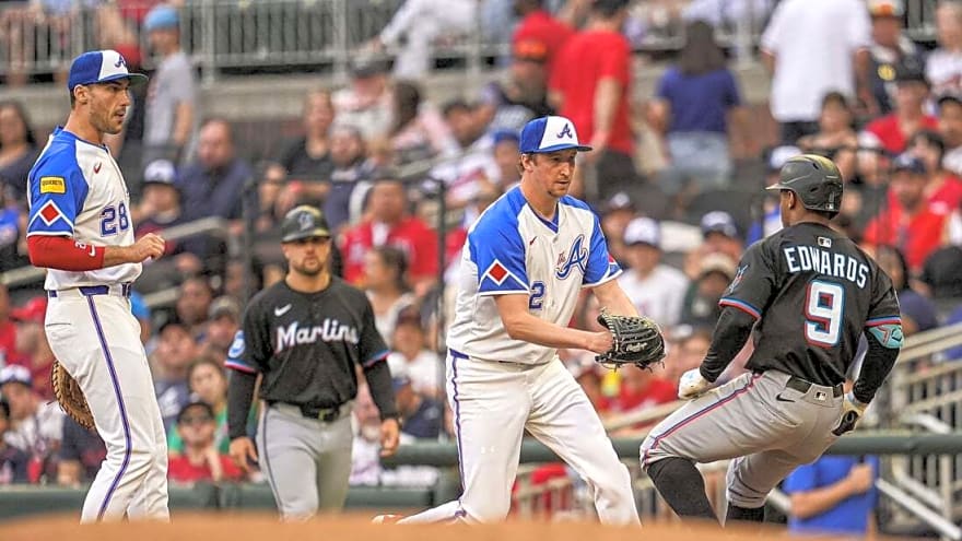 Braves place Aaron Bummer on IL, release Erick Fedde