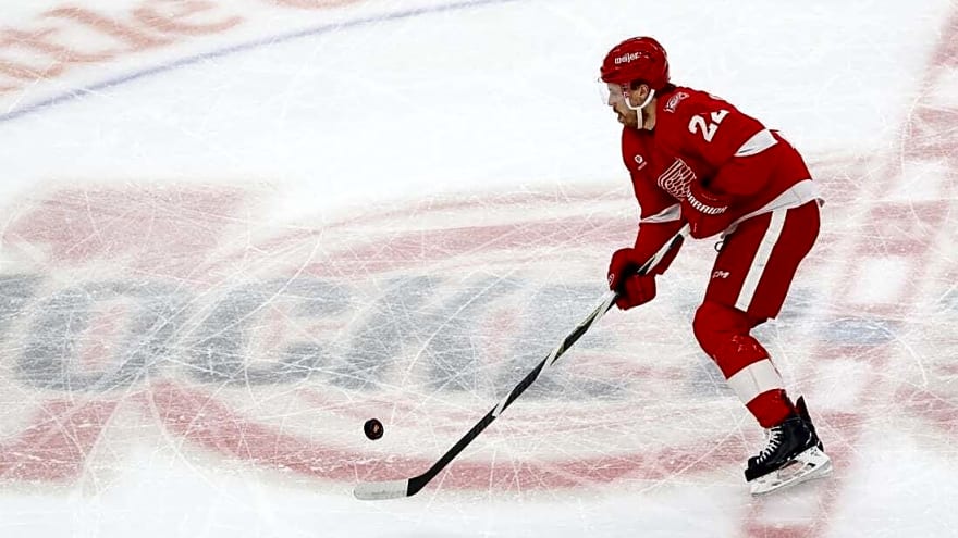 Red Wings focus on avoiding letup vs. skidding Panthers