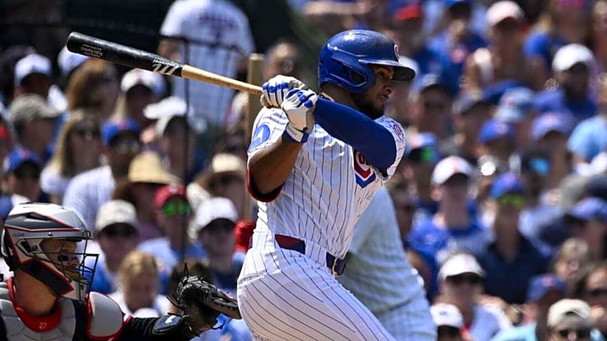 Cubs rack up 10 runs in first four innings to smother Twins