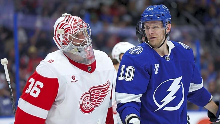 Gage Goncalves, Jake Guentzel lead Lightning to win over Wings