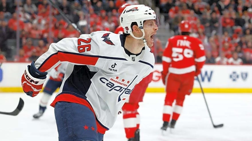 Hurricanes, Capitals renew division rivalry after gutsy wins