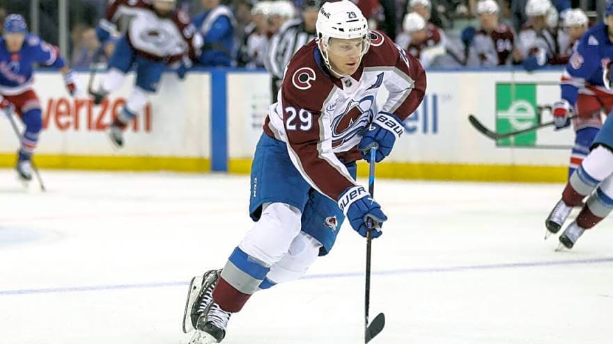 Jets face tall order in trying to slow Nathan MacKinnon, Avalanche