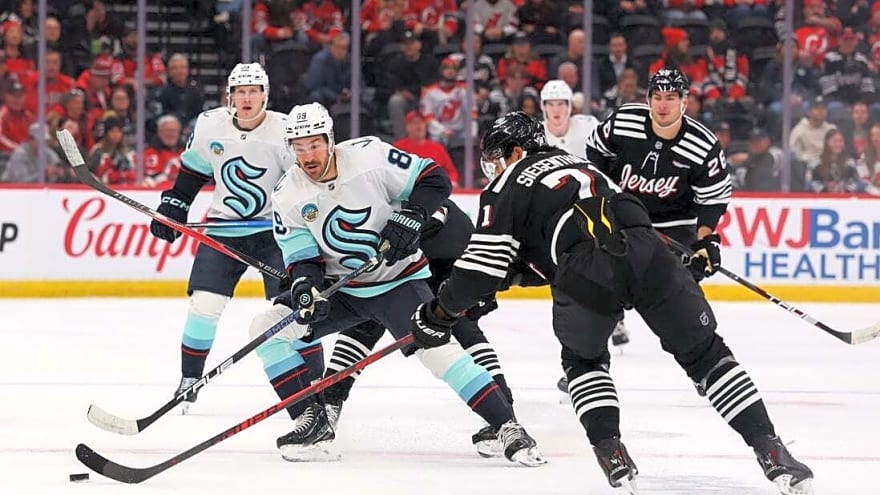 Unable to hold two leads, Devils sink Kraken in OT