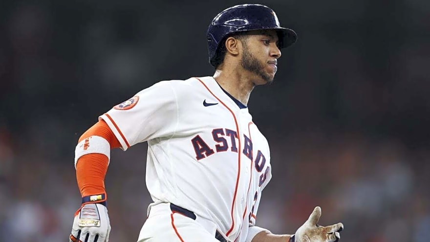 Behind Jeremy Pena, Astros chase series win vs. Brewers