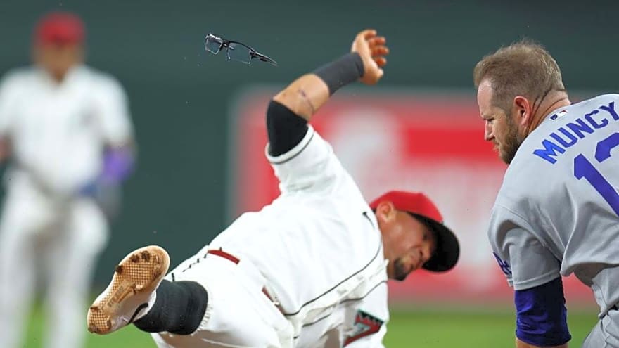 Diamondbacks down Dodgers on Ketel Marte's walk-off homer