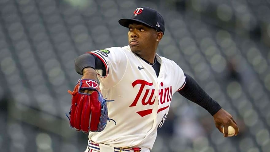 Twins place LHP Kendry Rojas (elbow) on 15-day IL