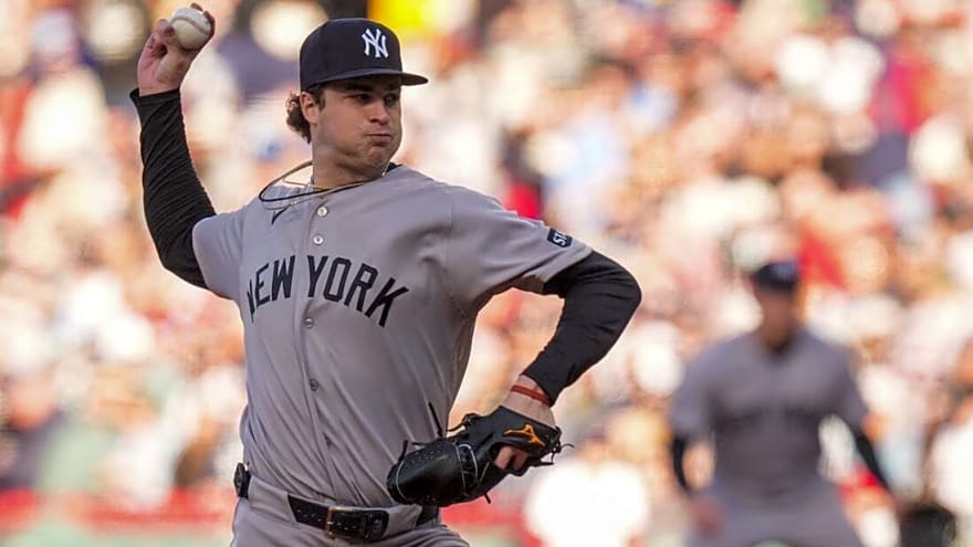 Cam Schlittler, Yankees push to keep cruising vs. Rangers