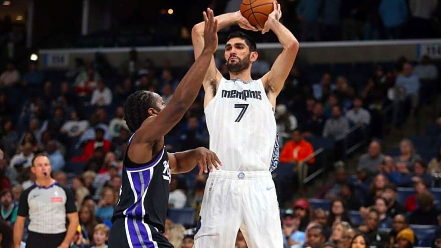 Fresh off rout, injury-riddled Grizzlies take aim at Mavericks