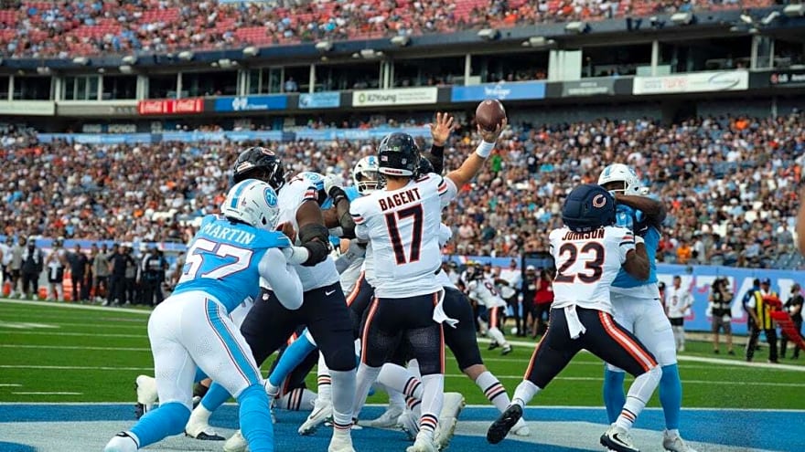 Tyson Bagent, Bears blitz Titans, 24-15