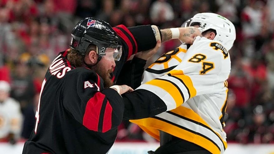 Canes edge Bruins in clash of Eastern Conference division leaders