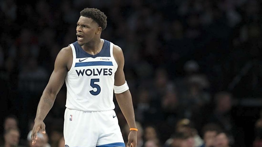 Naz Reid comes off bench to lead Timberwolves past Mavericks