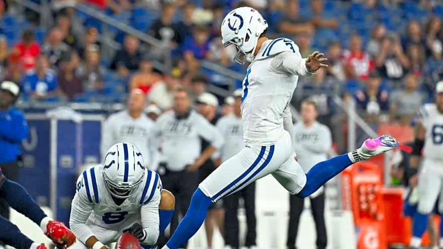 Reports: Colts' ST coordinator suffers torn knee ligaments in collision