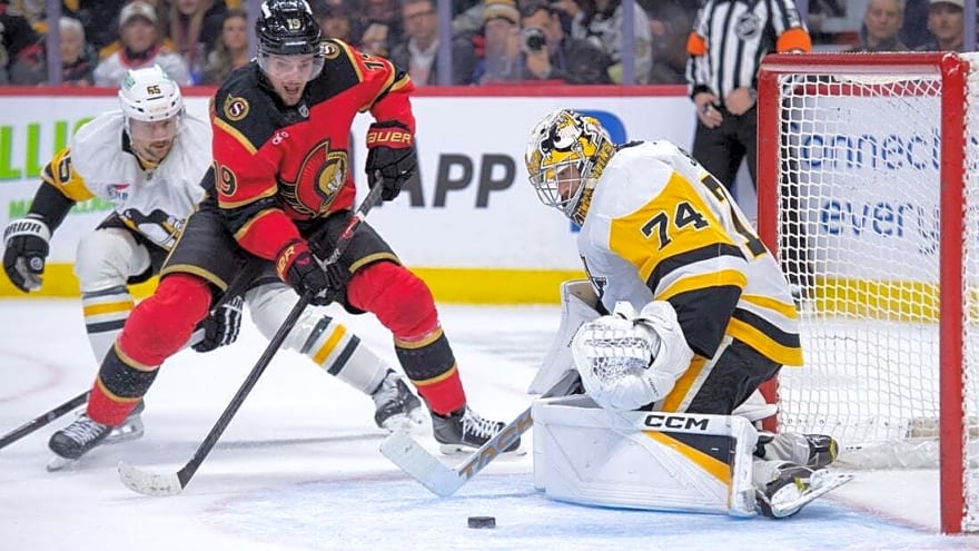 Sidney Crosby exits, but Penguins nip Senators in shootout