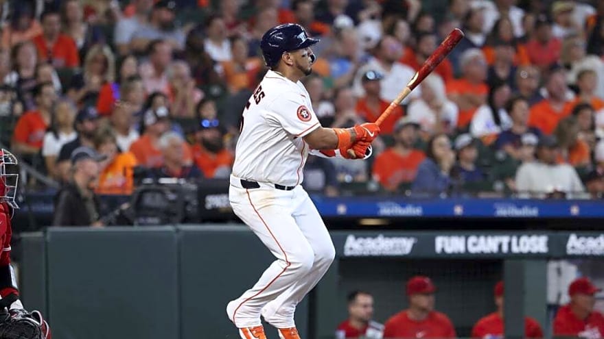 Isaac Paredes shines as Astros earn four-game split vs. Angels