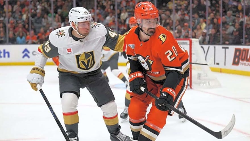 Chris Kreider, Ducks go up early, hold off Golden Knights