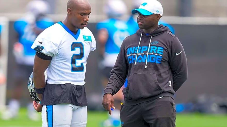 Panthers fire defensive coordinator Ejiro Evero