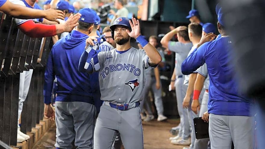 Blue Jays visit Orioles as both teams strive to stay in playoff picture