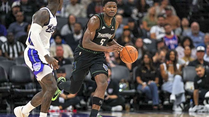 Anthony Edwards, Timberwolves try for rebound vs. Kings after late collapse