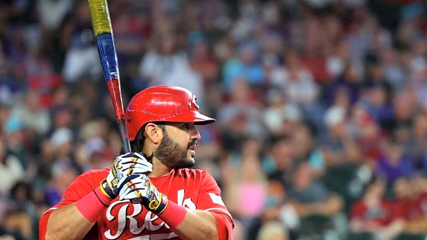 Reports: Reds' Eugenio Suarez, TJ Friedl unclaimed on outright waivers