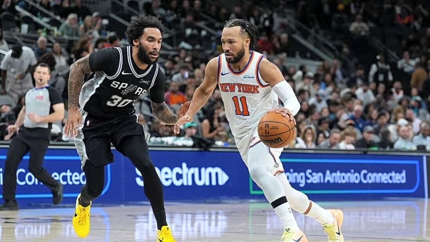 After flawless February, Spurs visit Knicks to open March