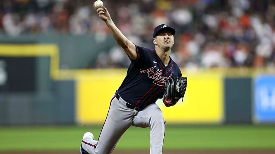 Braves clinch playoff berth against Astros as Tyler Mahle stars