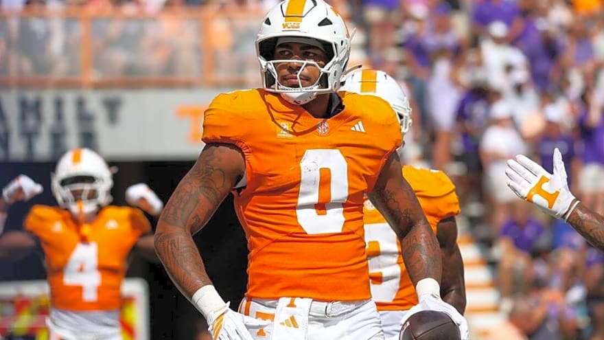 Tennessee loses top TE Ethan Davis (ACL) for season