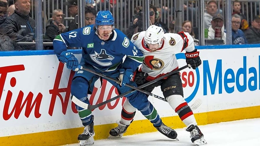 James Reimer-led Senators blank Canucks to continue hot stretch