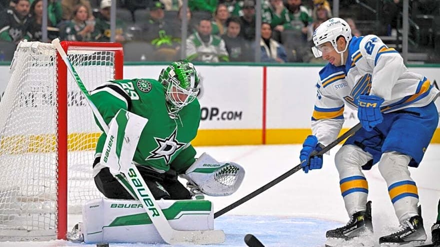 Stars, Blues face off in rematch of struggling squads
