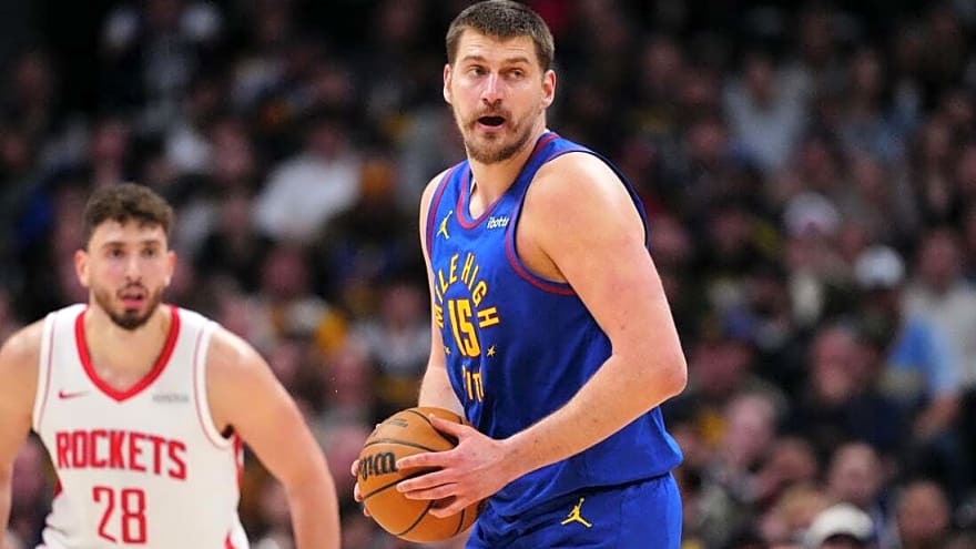 Nuggets narrow gap in Western Conference with win over Rockets