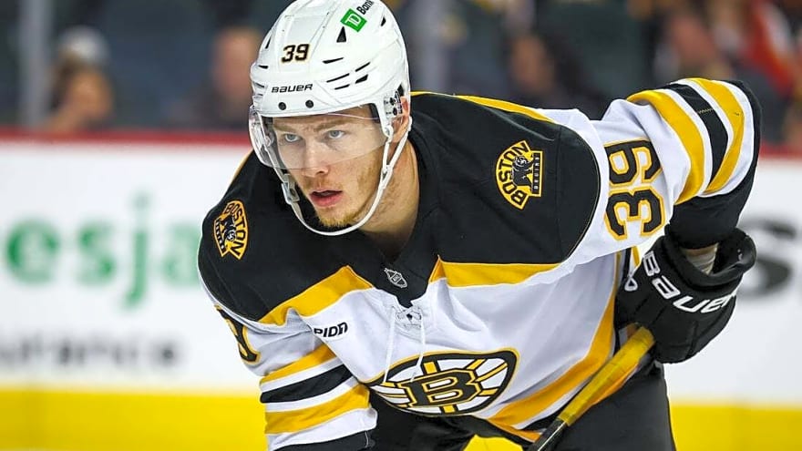 Bruins F Morgan Geekie agrees to 6-year, $33M extension