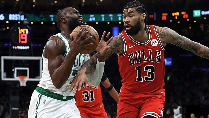 Payton Pritchard, Celtics extend Bulls' woes with runaway win