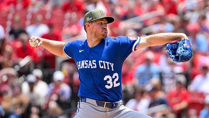 Stephen Kolek hurls Royals to shutout win at Cardinals