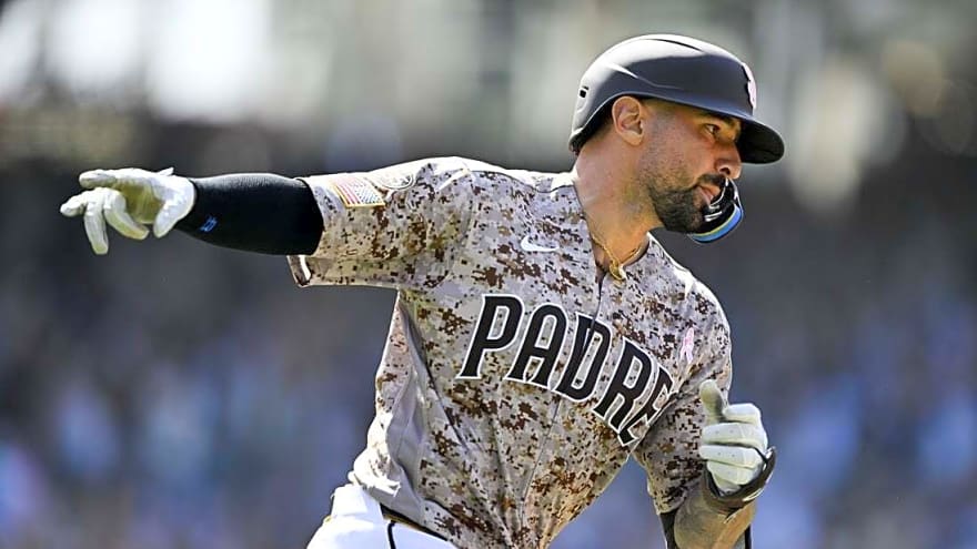 Nick Castellanos homers in 9th, Padres beat Cardinals
