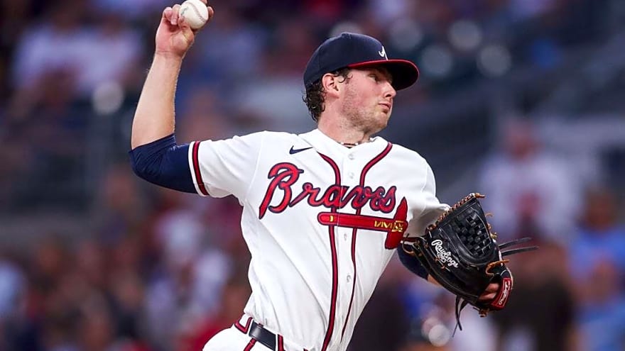 MLB-best Braves work to clinch series against skidding Cubs