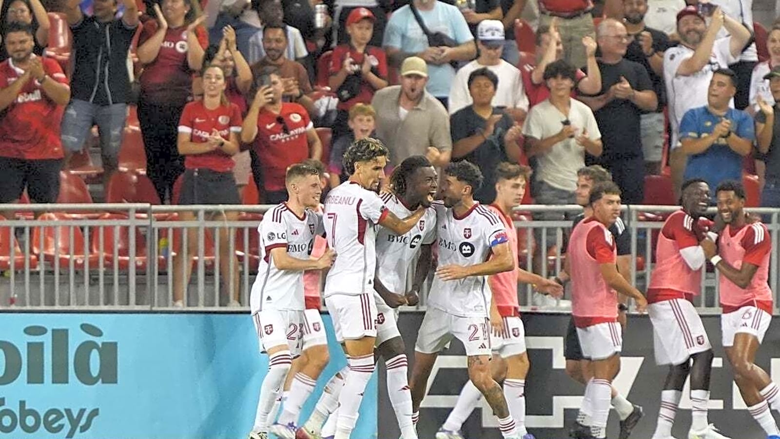 Jules-Anthony Vilsaint scores late goal, Toronto earns draw vs. Columbus