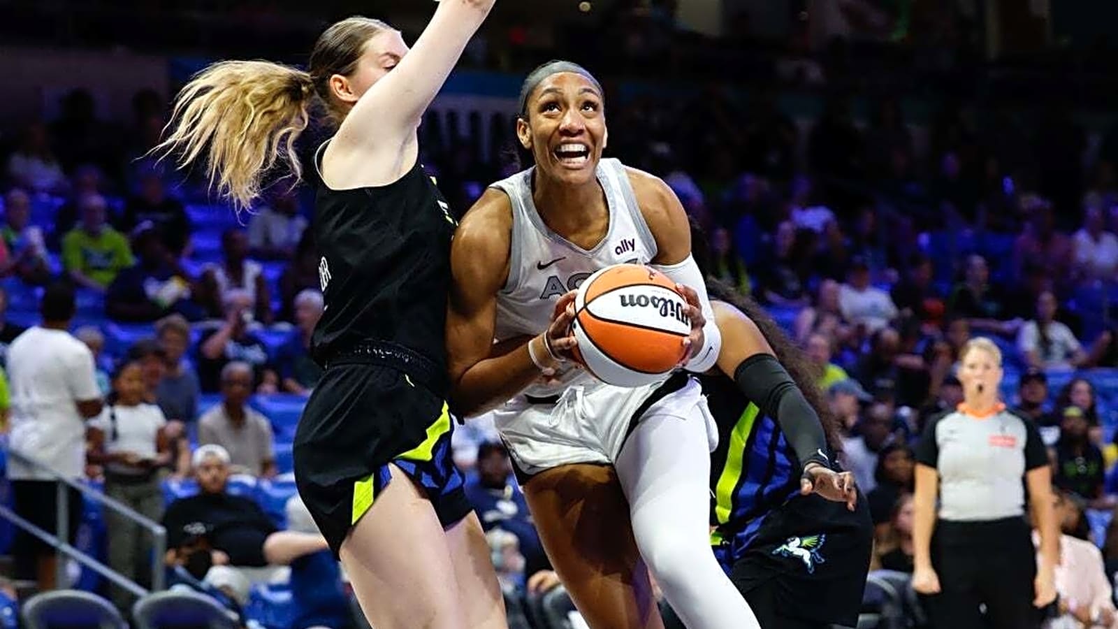 A&#39;Ja Wilson and rising Aces host Paige Bueckers, slumping Wings