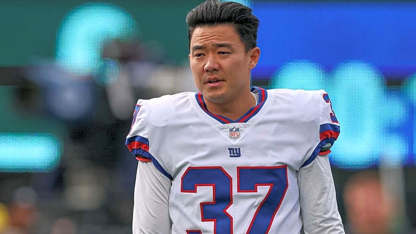 Jets add veteran Younghoe Koo to kicking competition
