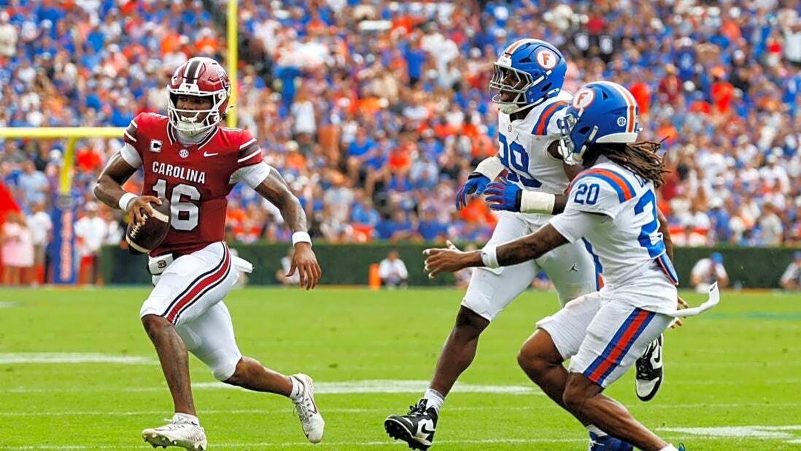 South Carolina stuns No. 16 Florida as LaNorris Sellers provides five TDs