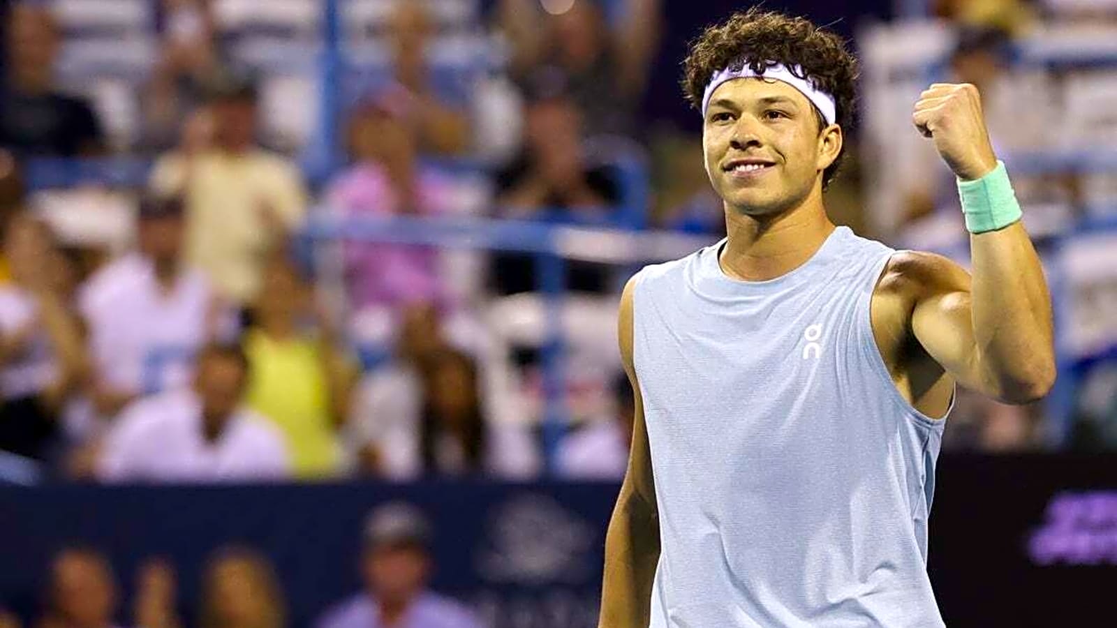 ATP roundup: Ben Shelton rallies to reach DC quarterfinals