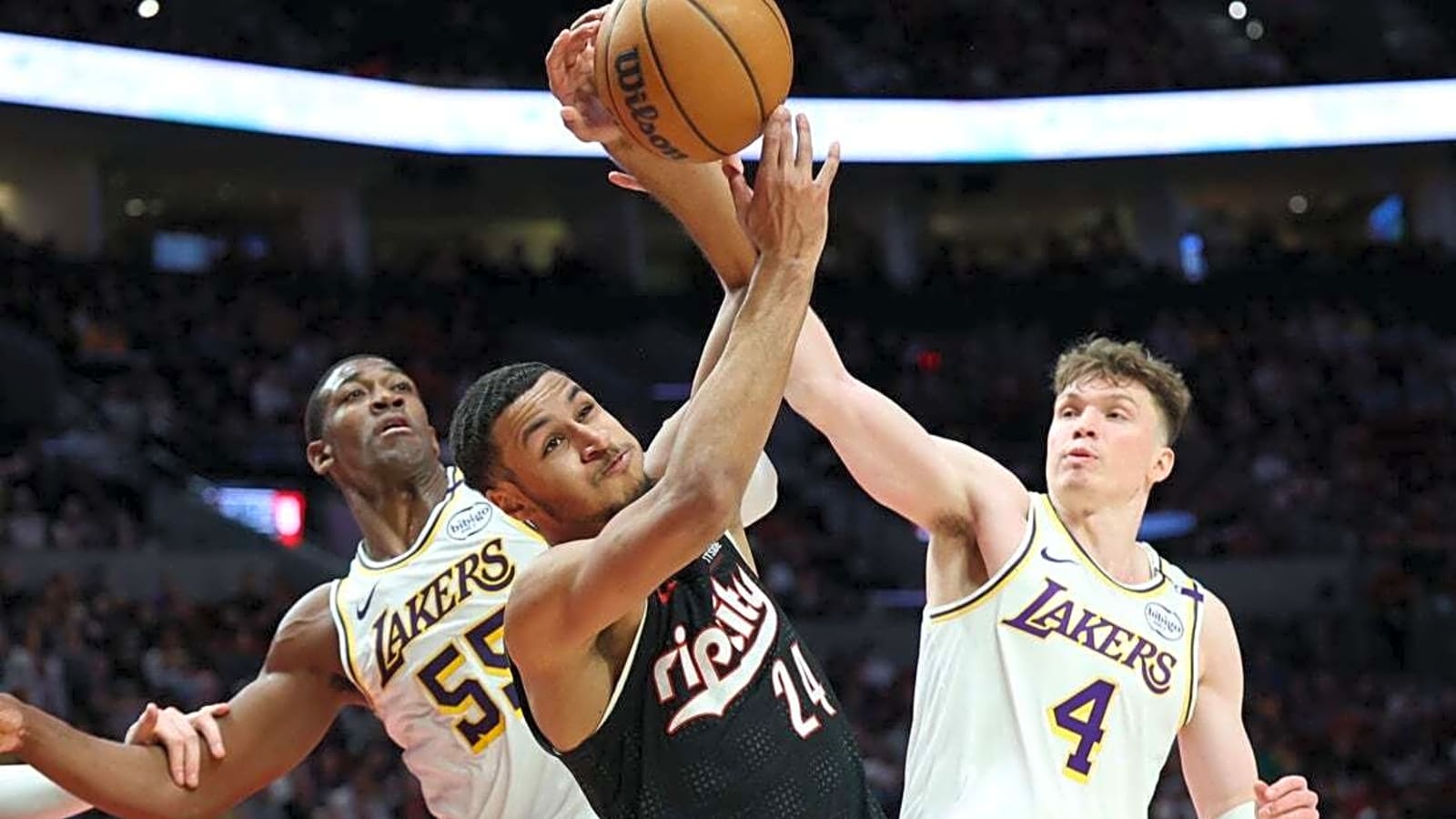 Trail Blazers maul Lakers to end on high note