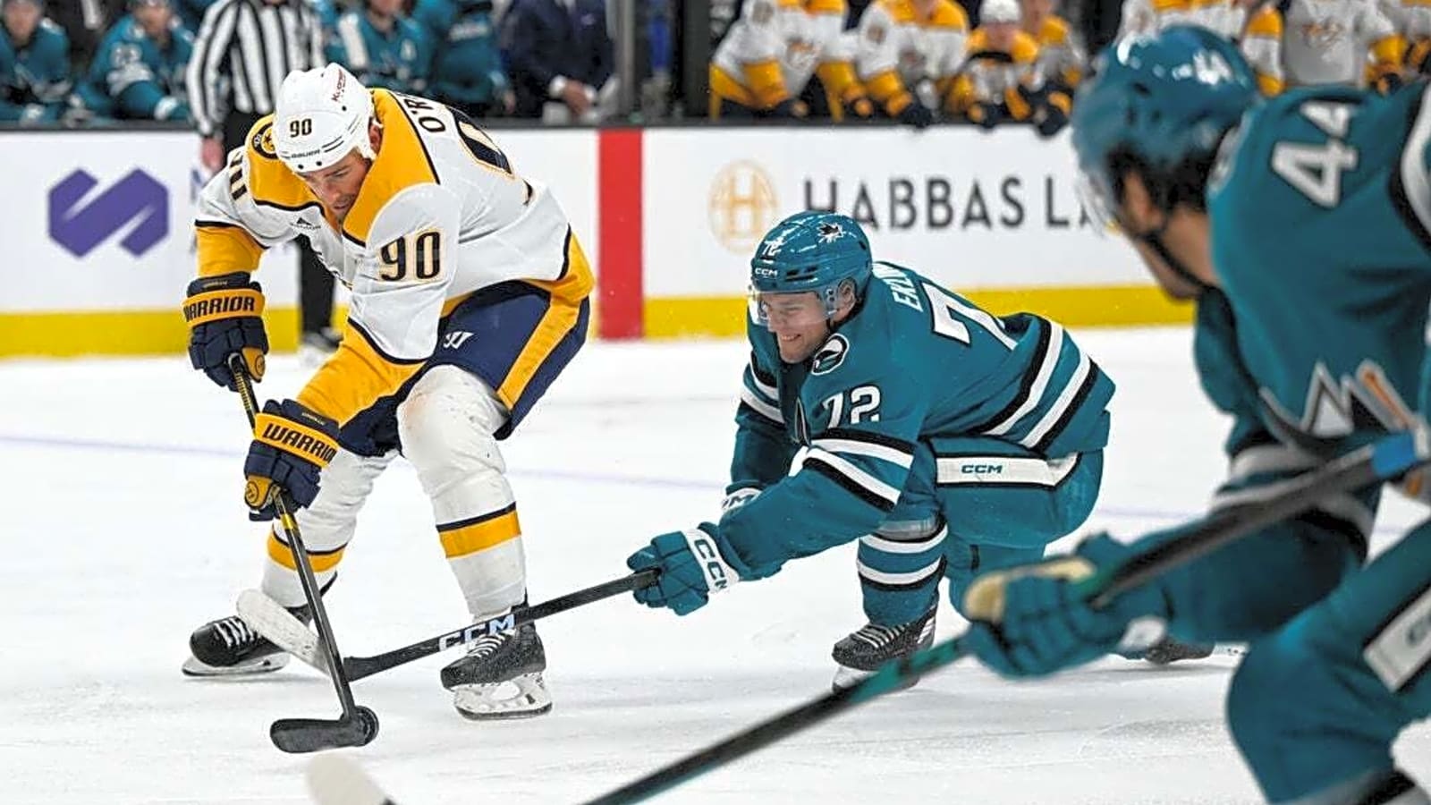Tyson Jost facilitates Predators' key win over Sharks